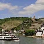 Im Schulhaus Hotel 4*