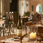 Im Schulhaus Hotel