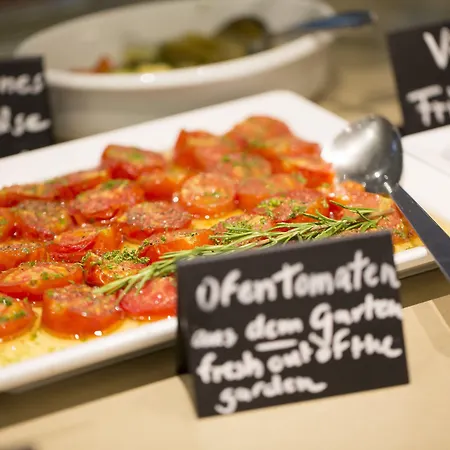 ホテル イム シュルハウス 4*